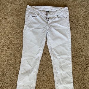American Eagle Skinny Jeans Size 2